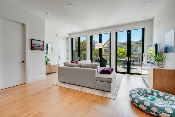 4BR/2BA Flat · San Francisco photo 2