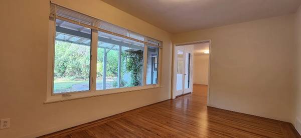 2BR/2BA Single Family House on Laguna Way · Palo Alto photo 5