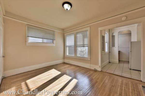 665 Geary Street Apartments* photo 3