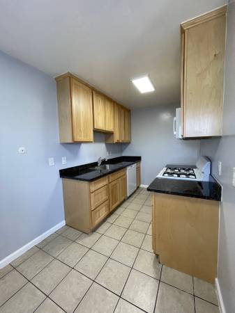 1BR/1BA Apartment on Virginia Lane · Concord photo 4