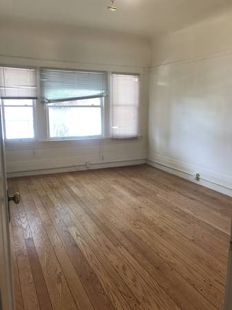 Apartments on Durant Ave. · Berkeley photo 4
