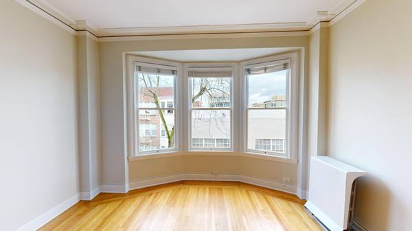 1840 Clay Apartments photo 4