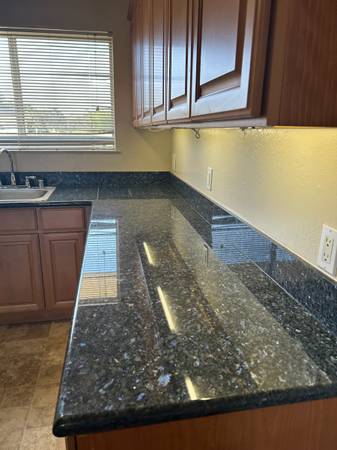 Apartments on Creekside Dr · Walnut Creek photo 3