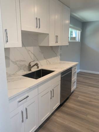 1BR/1BA Apartment on Palos Verdes Dr · San Mateo photo 2