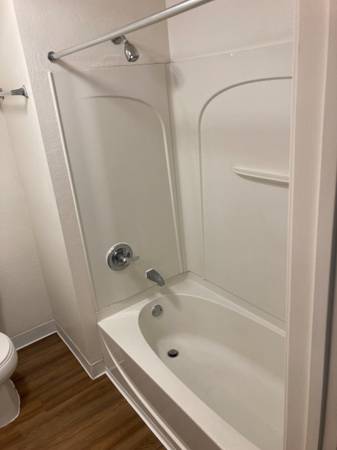 1BR/1BA Apartment on Willow Pass Rd · Pittsburg photo 3