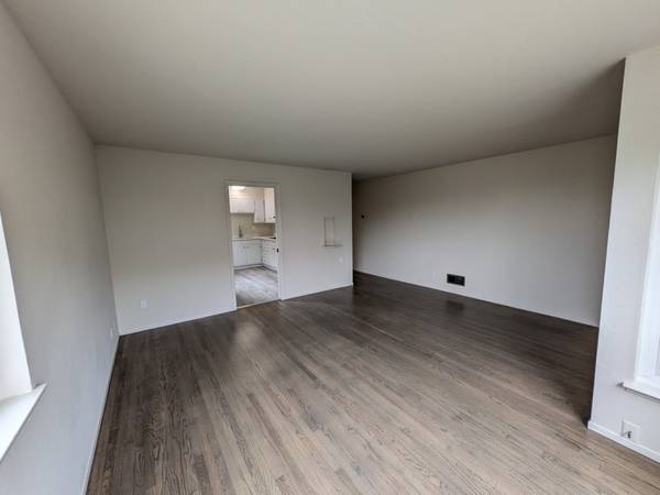 1BR/1BA Apartment on 9th Ave · San Francisco photo 5