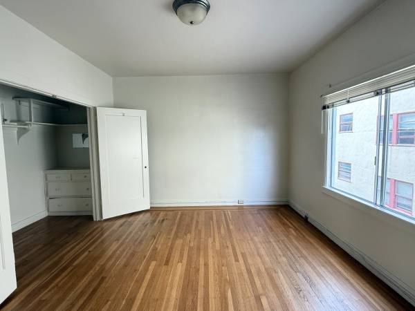 2322 Haste St., Berkeley (Apartment) photo 2