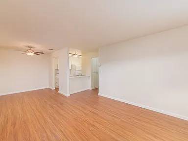 1BR/1BA Apartment on Boulevard Way · Walnut Creek photo 2
