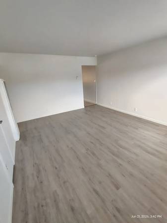 2BR/2BA Apartment on 20th Ave · San Francisco photo 4