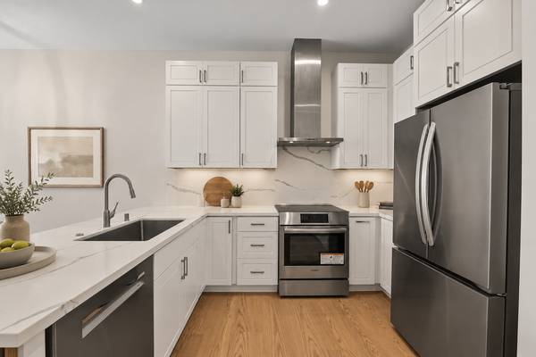 1BR/1BA Condo on El Camino Real · Redwood City photo 4