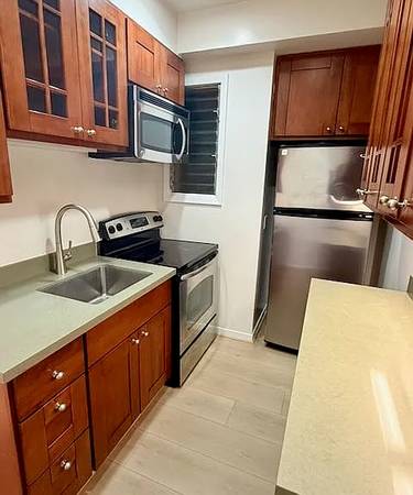 1BR/1BA Apartment on Pacific Ave · San Francisco photo 3