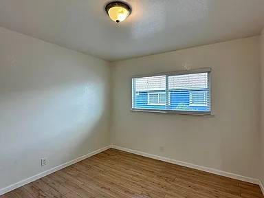 2BR/1BA Apartment on Stoney Ct · Gilroy photo 3