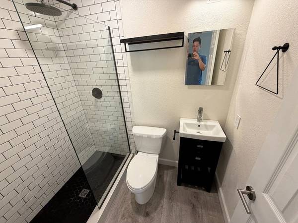 2BR/2BA Townhouse on S Fair Oaks Ave · Sunnyvale photo 5