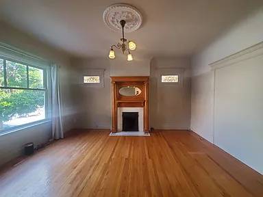 3BR/2BA Flat on Masonic Ave · San Francisco photo 3