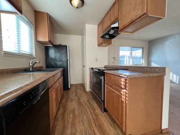 Apartments on 42nd Ave Unit 4 · Capitola photo 5