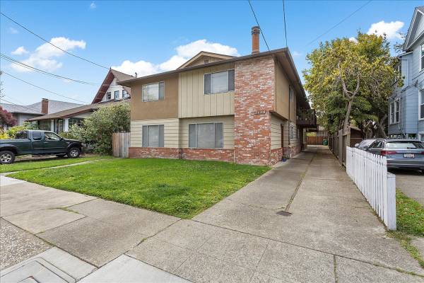 2BR/2BA Apartment on San Antonio Ave · Alameda photo 3