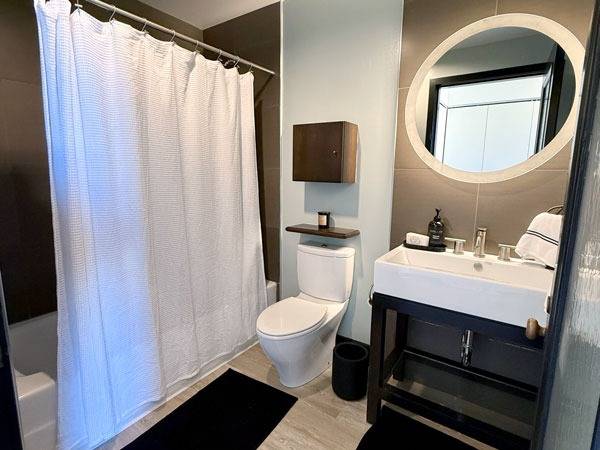 1BR/1BA Apartment on S First St · San Jose photo 4