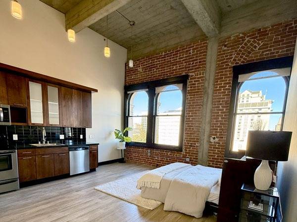 1BR/1BA Apartment on S First St · San Jose photo 2