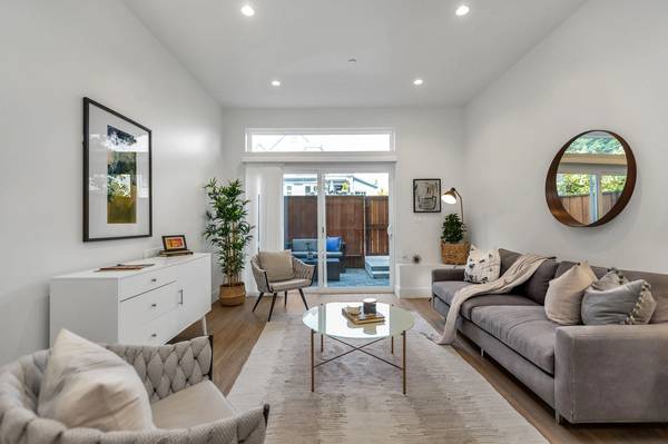 1760 GOLDEN GATE Apartments