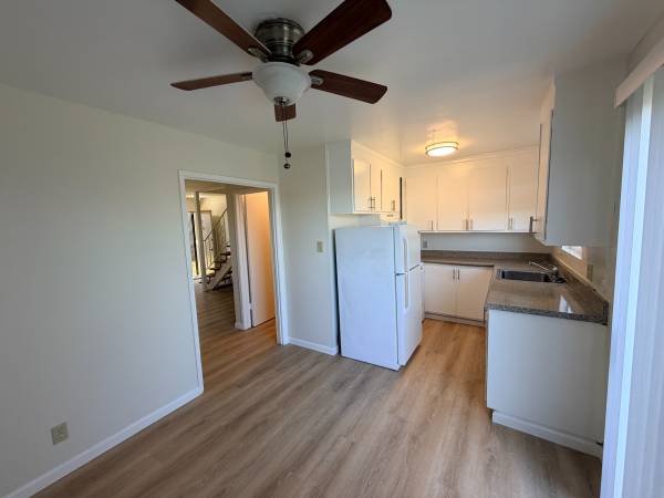 1650 159th Ave San Leandro, CA 94578 photo 3