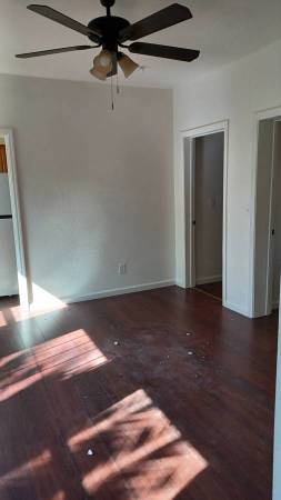 2BR/1BA Apartment on Sacramento · Vallejo photo 4