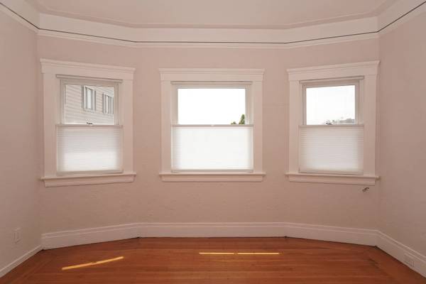 1BR/1BA Apartment on Leavenworth St · San Francisco photo 3