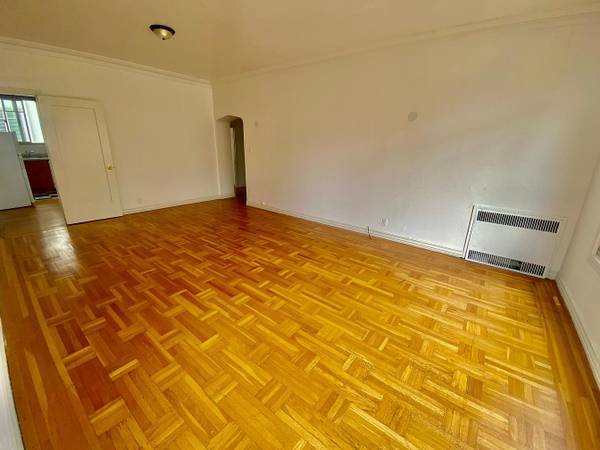 1BR/1BA Apartment on Pierce St · San Francisco photo 5