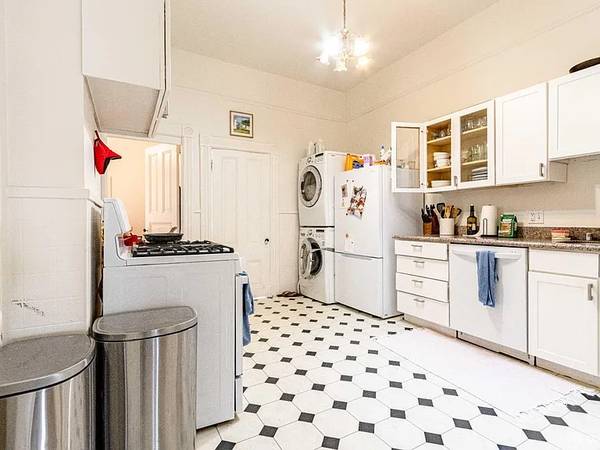 1BR/1BA Apartment on Bridgeview Dr · San Francisco photo 5