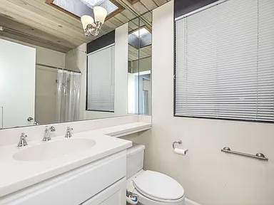 4BR/2BA Single Family House on Harker Ave · Palo Alto photo 2