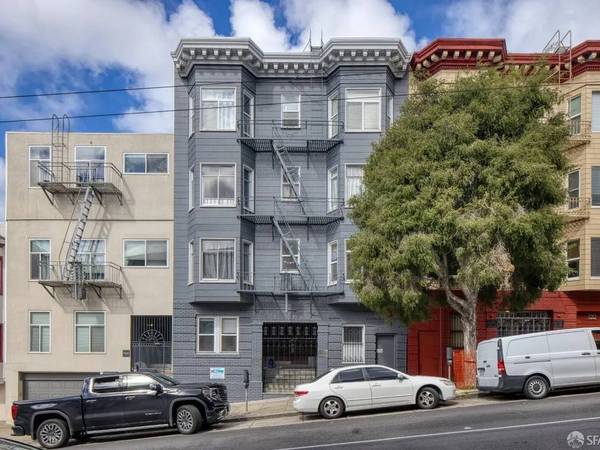 2BR/1BA Apartment on Clay St · San Francisco
