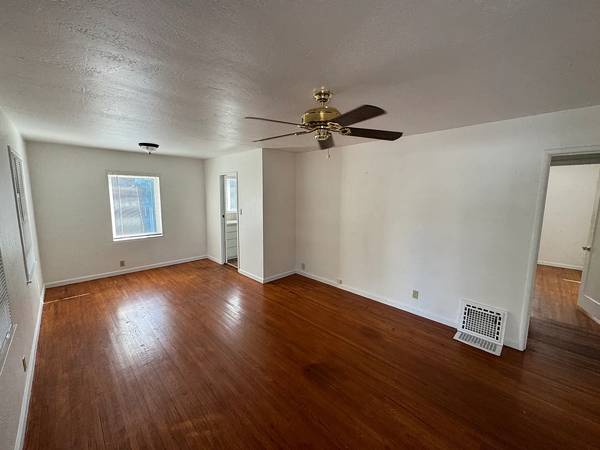 3BR/1BA Apartment on Byrne Ave · Cupertino photo 4