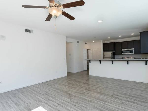 Cascara Canyon Apartments photo 4