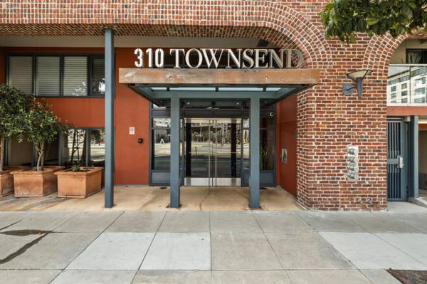 Condos on Townsend St · San Francisco