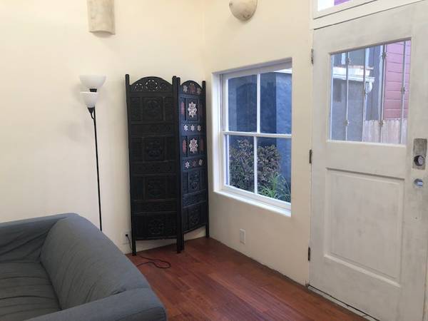 1110 Peralta St, Oakland (Single Family) photo 2