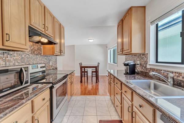 1BR/1BA Condo on Willow Ave · South San Francisco photo 5