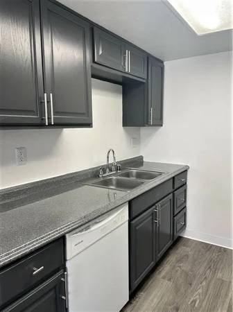 1BR/1BA Apartment on Juliann Way · Morgan Hill photo 3