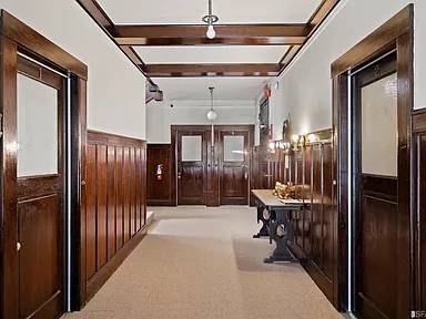 1BR/1BA Apartment on Washington St · San Francisco photo 4