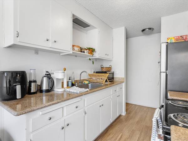 Warring Street Apartments photo 4