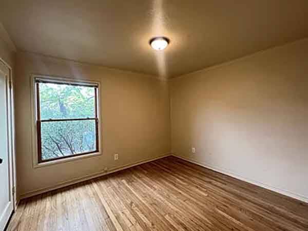 1BR/1BA Single Family House on Kains Ave · Albany photo 4
