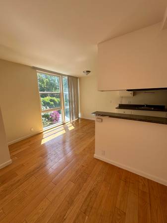 Apartments on Cedar St · Berkeley photo 2