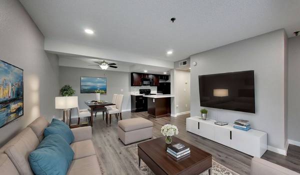 Apartments on 143rd Ave · San Leandro photo 2