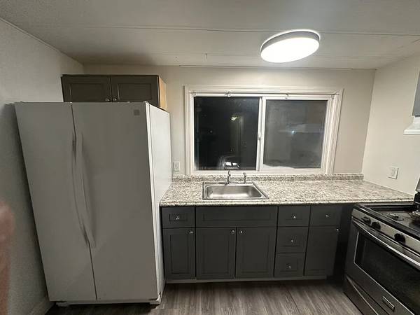 Remodeled 3Bed/2Bath Home in San Leandro – Near Downtown  BART photo 3