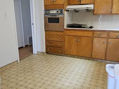 2BR/1BA Duplex on Bellevue Ave · San Francisco photo 5
