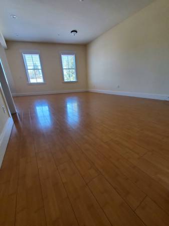 Apartments on Telegraph Ave · Berkeley photo 3