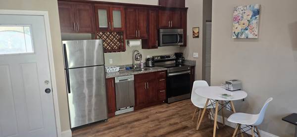 1BR/2BA In Law Adu on Sierra Vista Court · San Jose photo 2
