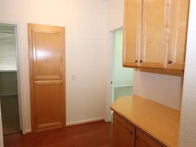 2BR/2BA Single Family House on Quindell Way · Brentwood photo 3