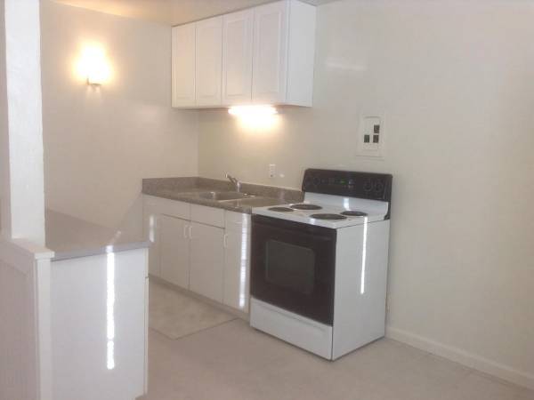 1BR/1BA Single Family House on Roewill Dr · San Jose photo 5
