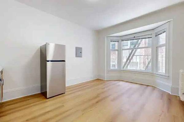 1BR/1BA Apartment on Bush St · San Francisco photo 3