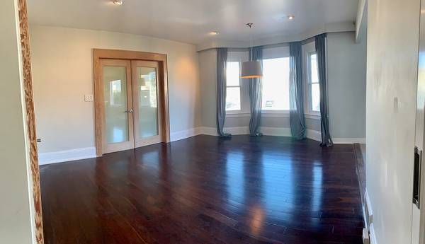 Balboa Luxury Apartments photo 4