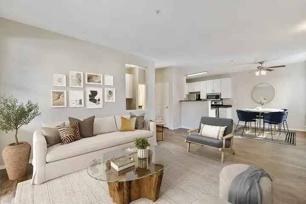 Rosewalk Apartment Homes photo 2